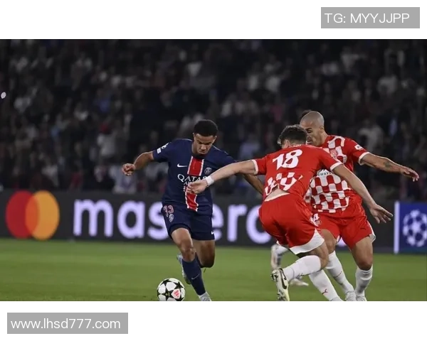 西甲激战巴黎圣日耳曼与莱比锡战平逆转瞬间引发全场热烈反响