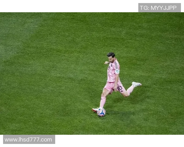 德甲赛场惊现冷门巴黎圣日耳曼与波尔图战平引发热议