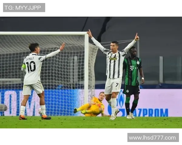 中超精彩对决尤文图斯逆转拜仁3-0全场沸腾赛后点评分析