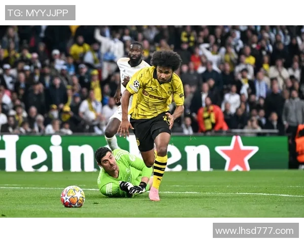 友谊赛精彩对决里昂与皇马战成平局引发全场热议