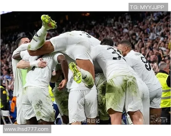 欧冠焦点战平皇马与多特蒙德0比0乌龙球瞬间引发全场热议