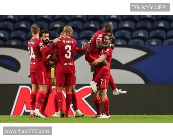 英超激战波尔图大胜利物浦红牌争议引发全场热议与焦点分析