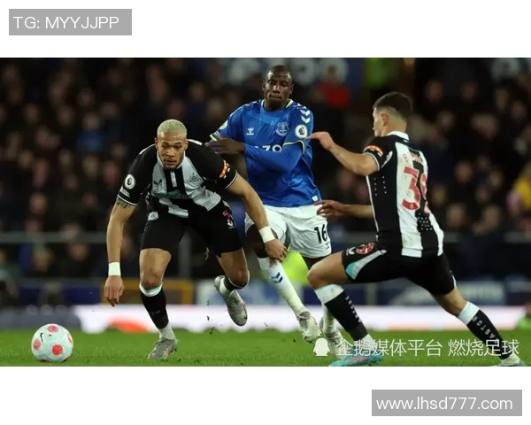 英超激战国米与巴萨鏖战至平局神奇扑救点燃全场激情